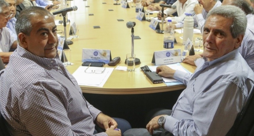 Luego de analizar el decreto del pago del bono, la CGT afirm&oacute; que &ldquo;se aleja la posibilidad de un paro&rdquo;