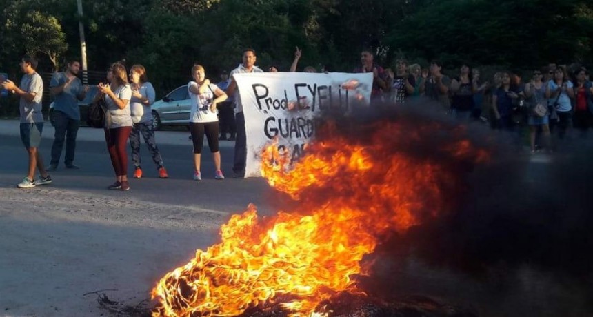 50 personas sin su fuente de trabajo tras cerrar otra F&aacute;brica
