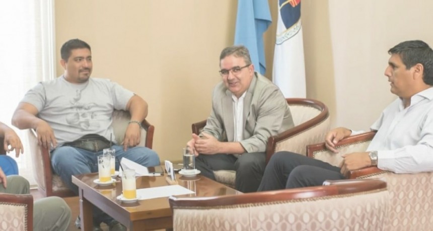 Empleados municipales de la Capital tendr&aacute;n bono de fin de a&ntilde;o