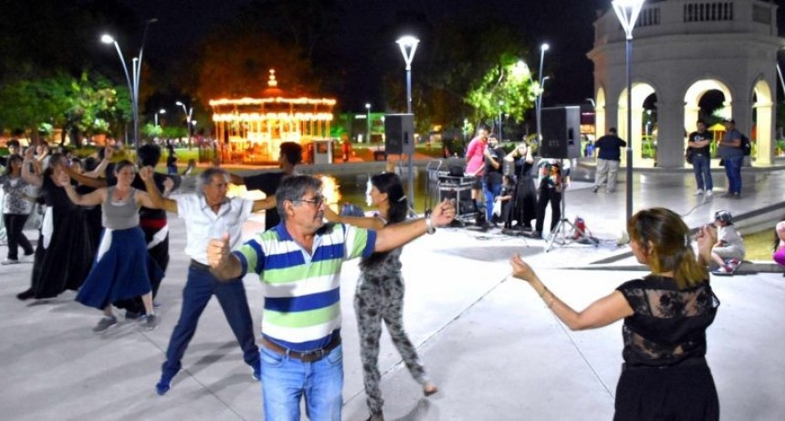 Nueva clase gratuita este viernes, para aprender a bailar El Guardamonte