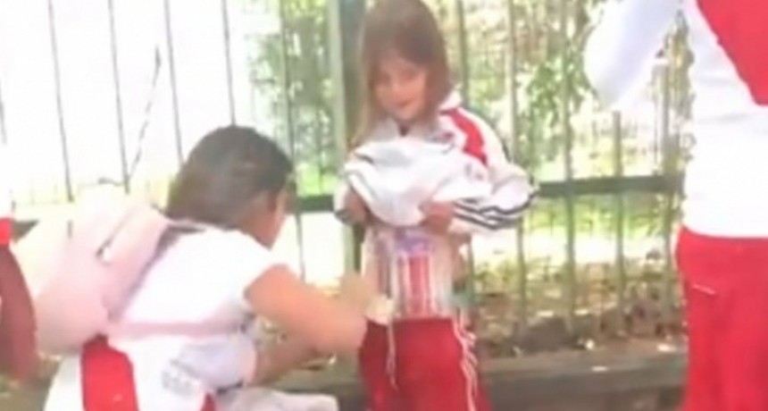 Capturaron a la mujer que escondi&oacute; bengalas en un menor