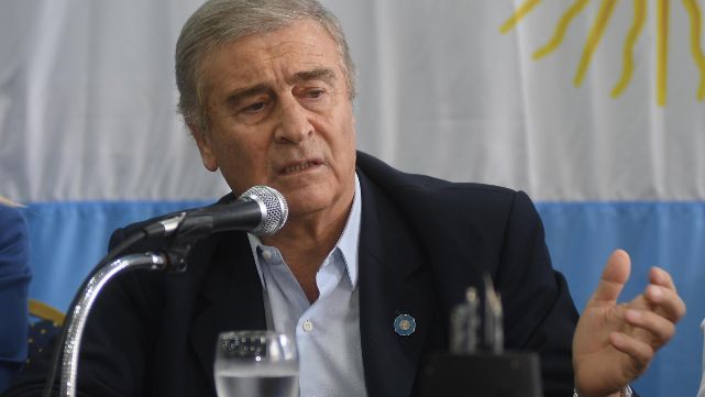 Aguad: "Ser&iacute;a un disparate invertir" 4 mil millones de d&oacute;lares en reflotar al submarino