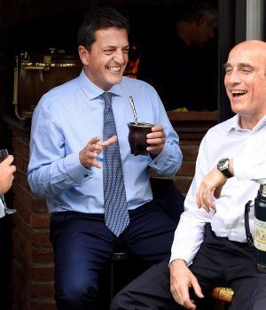 Massa:  "Uruguay es un ejemplo de innovaci&oacute;n, por eso es importante aprender de ellos"