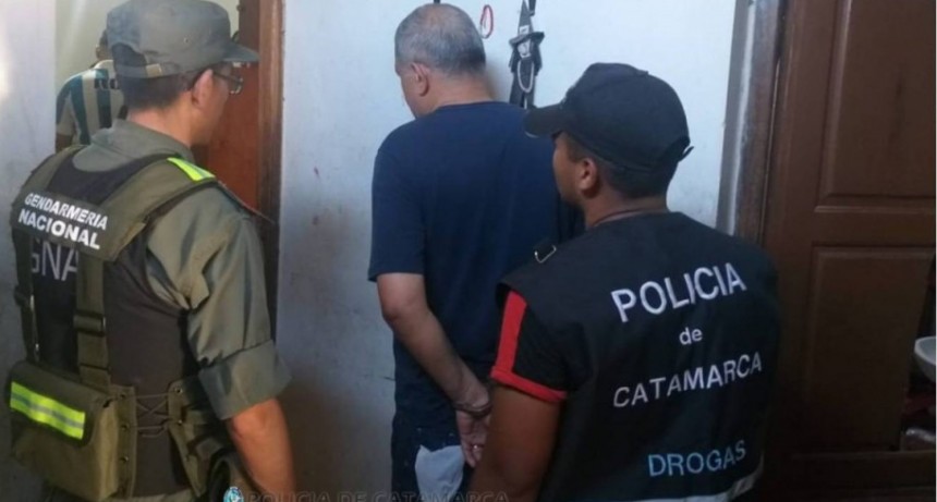 Desbaratan puntos de venta de droga y hay tres detenidos