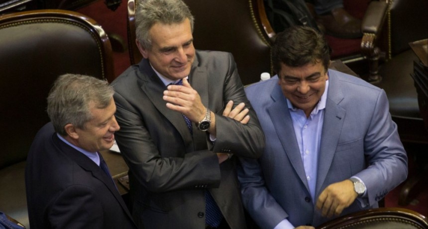 Diputados Kirchneristas y aliados al Presidente electo no bajaron al recinto para tratar el proyecto de ficha limpia