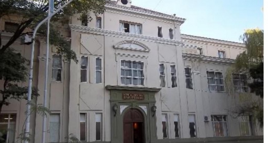 Por un brote de COVID-19 el Hospital de Niños suspendió las cirugías por dos semanas