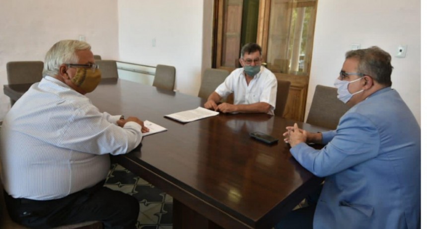 Convenio para el traspaso del predio del Polo Avícola a la Municipalidad de Icaño