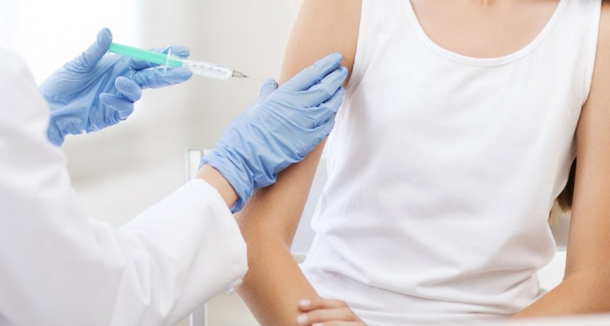 AstraZeneca firma un acuerdo para la entrega de 22 millones de dosis para Argentina de la vacuna de Oxford