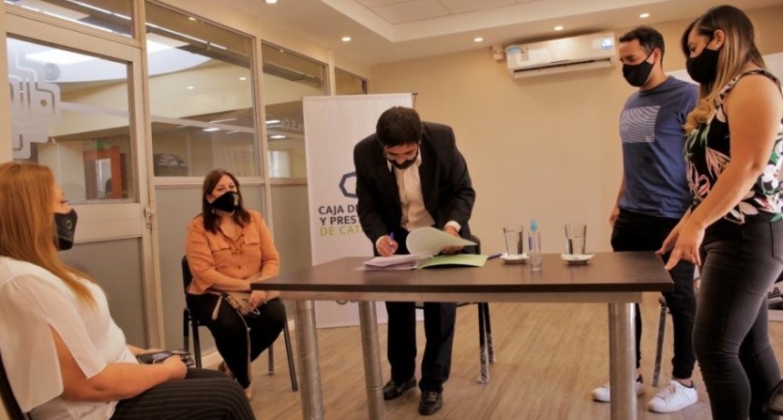 Otorgan los primeros créditos hipotecarios bajo la modalidad con terreno