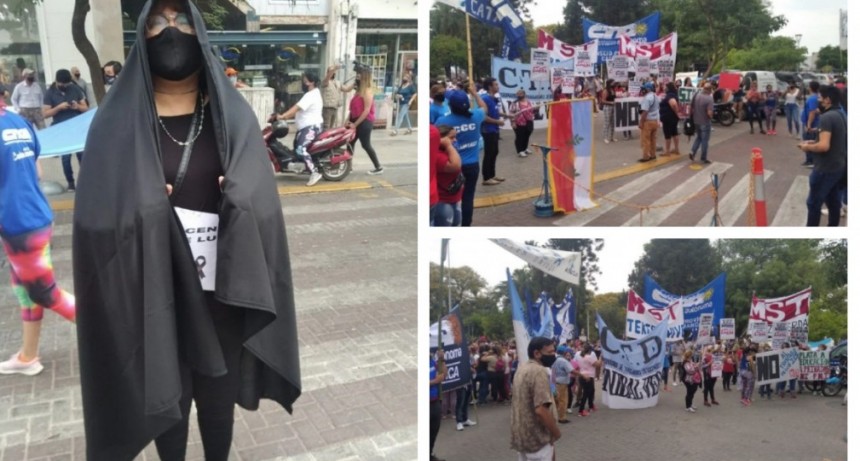 Docentes marcharon contra el 