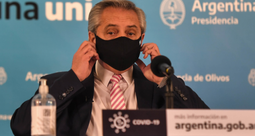 Fernán Quirós desmintió a Alberto Fernández: no habrá vacunación antes de fin de año