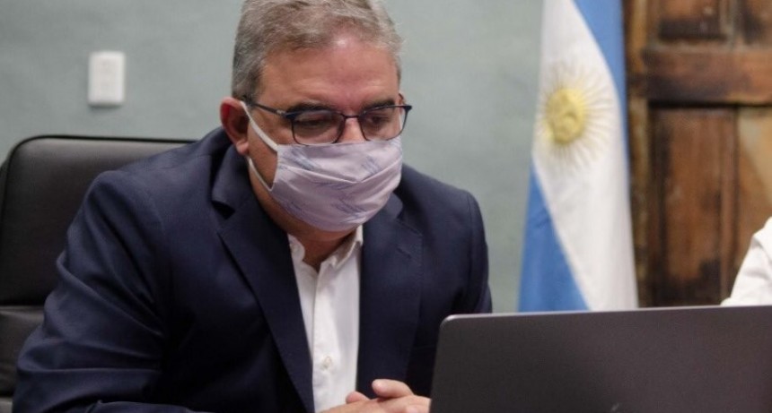 Jalil confirmó que se avanzará con apertura gradual de actividades