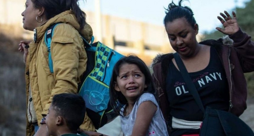 Los desesperados intentos de los migrantes para llegar a Estados Unidos