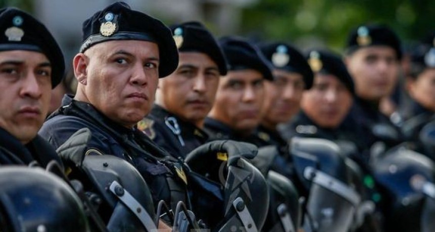 En Salta no permitir&aacute;n a polic&iacute;as disparar sin aviso a sospechosos en fuga