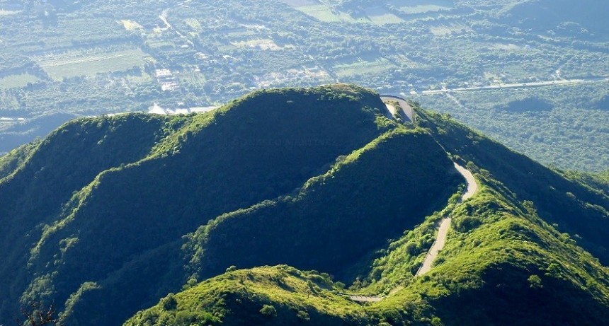 Cerraron la Cuesta del Portezuelo por derrumbes