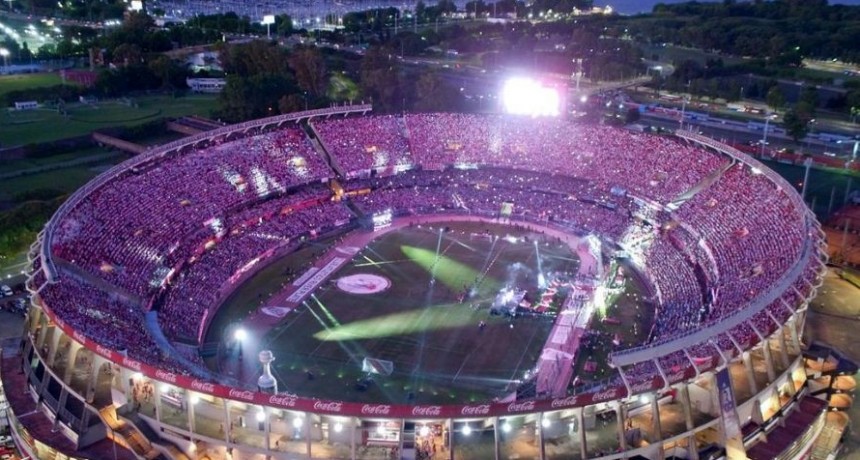 La fiesta de River con un Monumental repleto