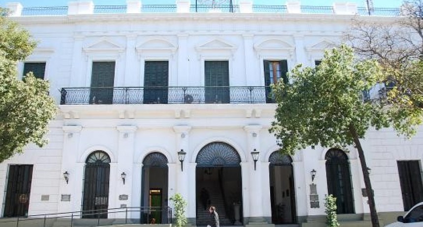 Receso administrativo para la Administraci&oacute;n P&uacute;blica Provincial