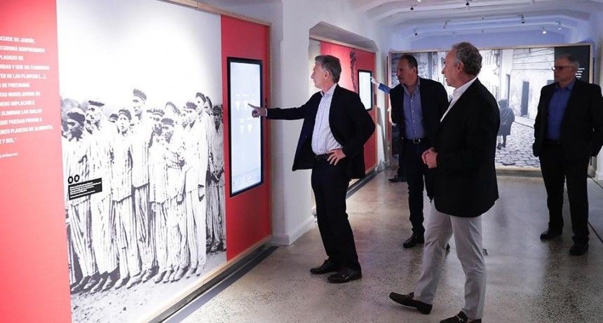 Macri visitó el Museo del Holocausto y pidió Defender la convivencia, el respeto y el diálogo
