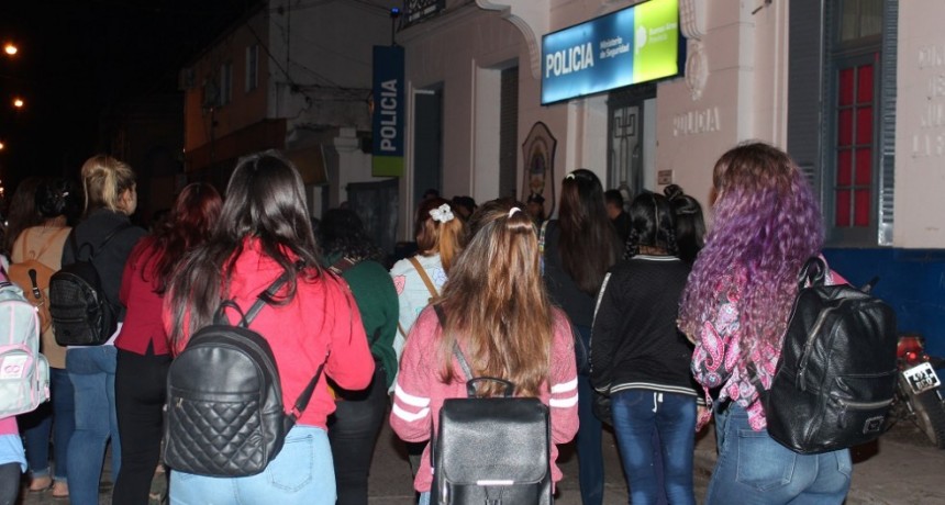 Conmoción en Luján por una violación en manada a una adolescente