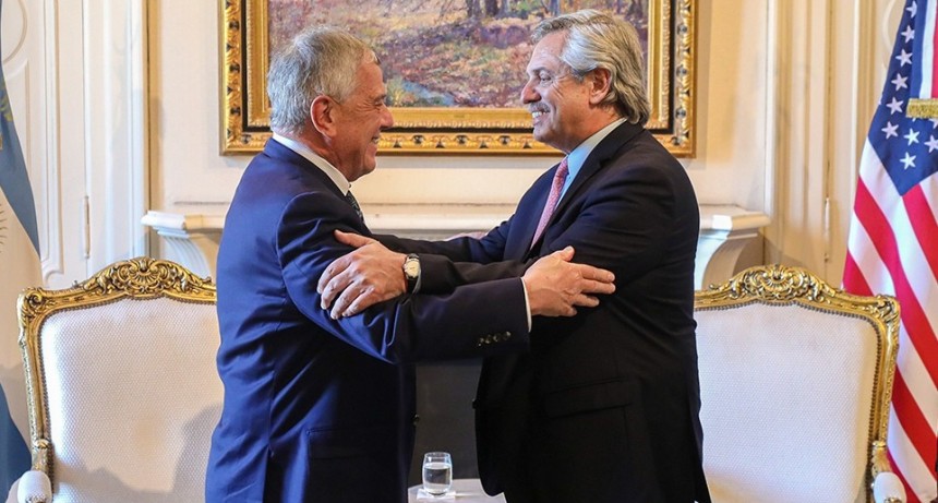 Fernández recibió el apoyo del enviado de EEUU para la negociación con el FMI