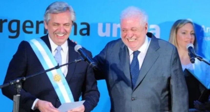 Gines dijo que se despenalizará el aborto y negocia rebajas de hasta 9% en el precio de los medicamentos