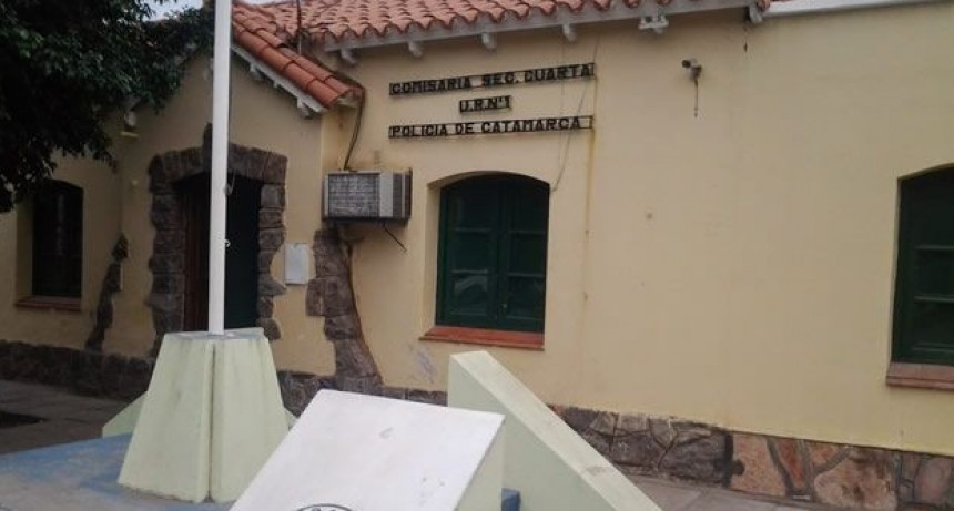 Arrestaron a un policía que habría intentado subir a una joven a su auto