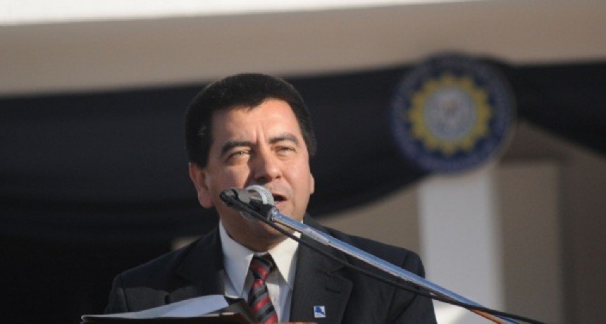 El Ministro Gordillo y los gremios docentes se reúnen por primera vez