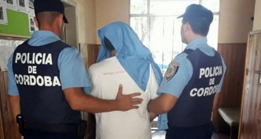 Violación en manada en Villa Carlos Paz: dos futbolistas de Huracán entre los diez detenidos