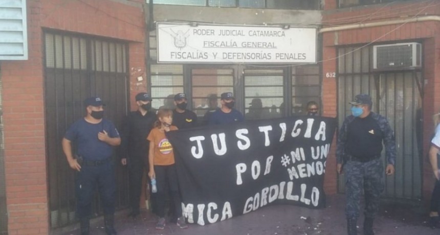 A 9 meses del femicidio de Brenda Gordillo, marchan en Capital reclamando justicia