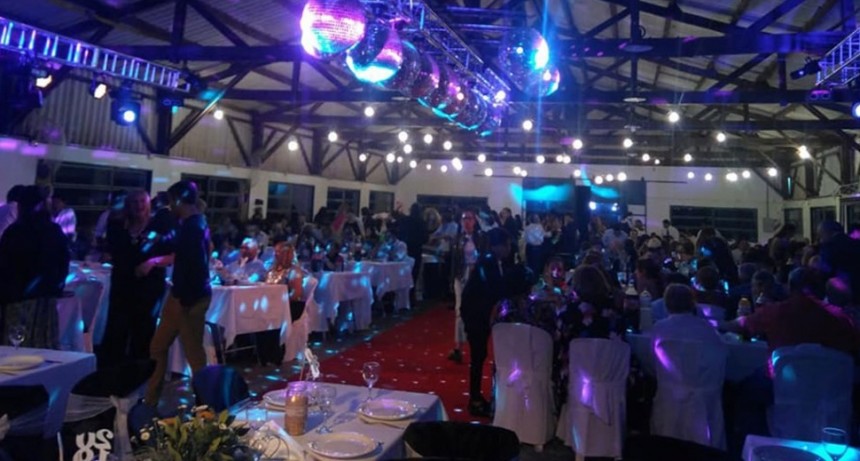 CON ESTRICTOS CONTROLES: Belén habilitaron las cenas de egresados y el turismo interno 