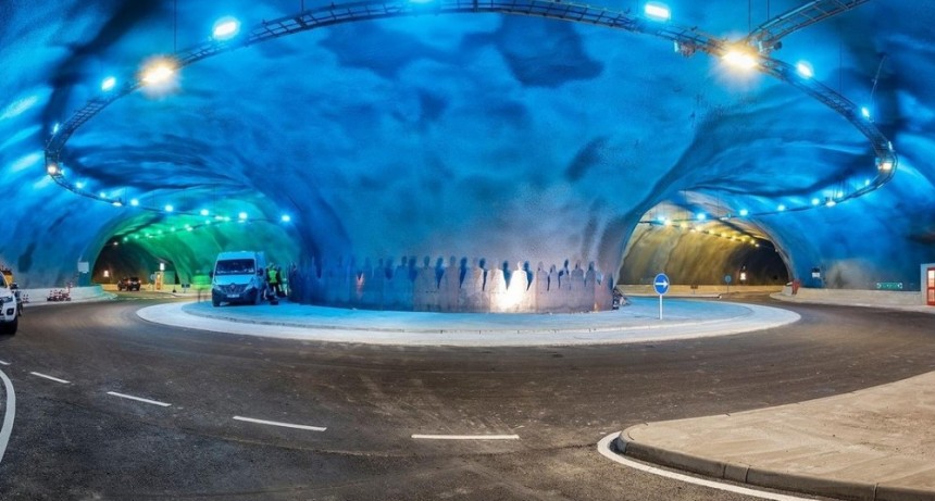  Construyen bajo el Atlántico la primera rotonda submarina del mundo 