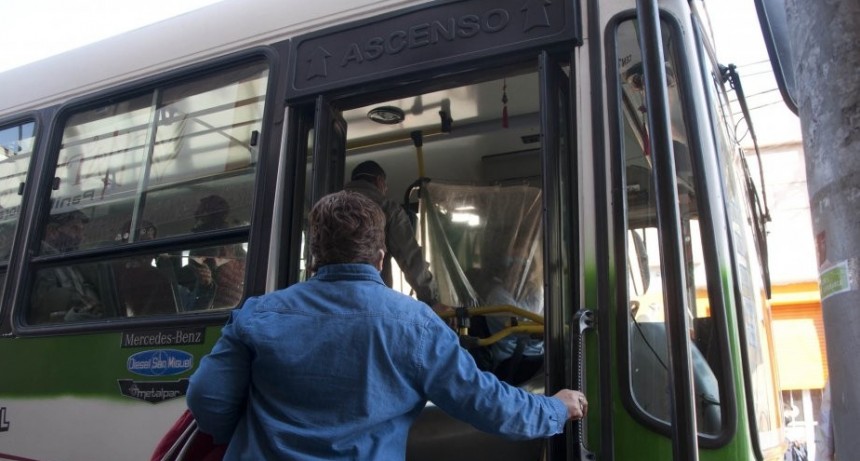 El Gobierno confirmó que habrá aumentos en las tarifas del transporte en el inicio de 2021