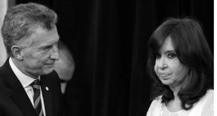 Avanza la denuncia de CFK contra la AFIP de Macri por “hostigamiento fiscal” a ella y sus hijos