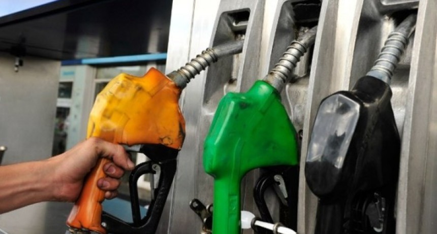 Aumentarán 4,5% en promedio los combustibles a partir de este miércoles