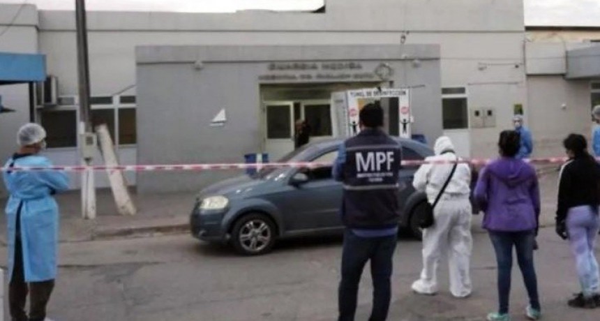 Asesinó a su pareja, la abandonó en la puerta del hospital y se entregó a la policía