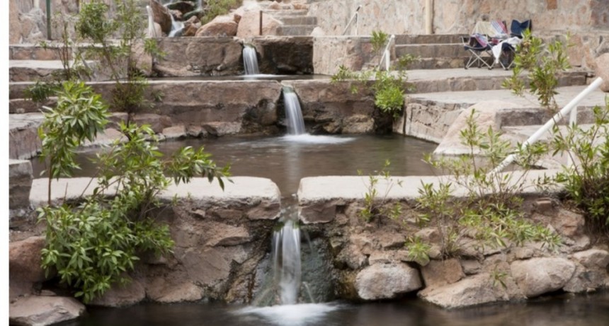 Termas de Fiambalá: habilitadas, pero con capacidad reducida para el público