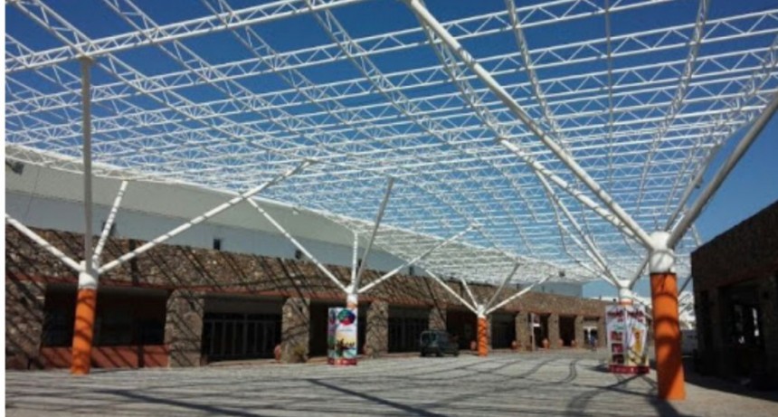 Jalil adelantó que las clases podrían ser en el Predio Ferial