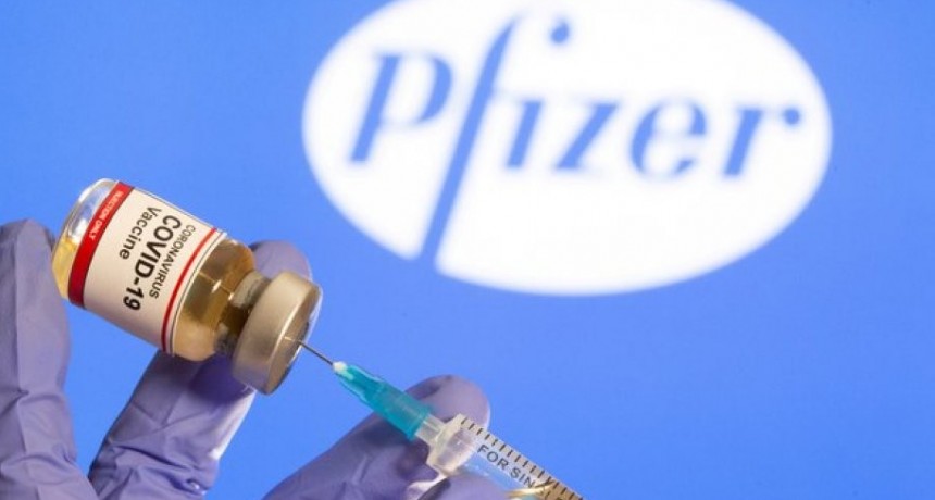 Pfizer confirmó que vacunará a un grupo de argentinos